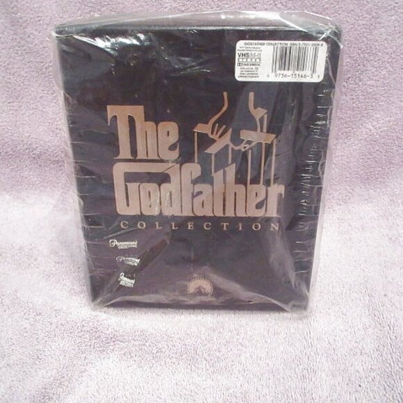 1997 The Godfather Collection 3 VHS Tapes Boxed Set Gangster Mob Movies NEW - Picture 5 of 8